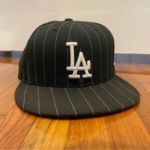Vintage LA Dodgers Pinstripe New Eta Cap size 7 1/4